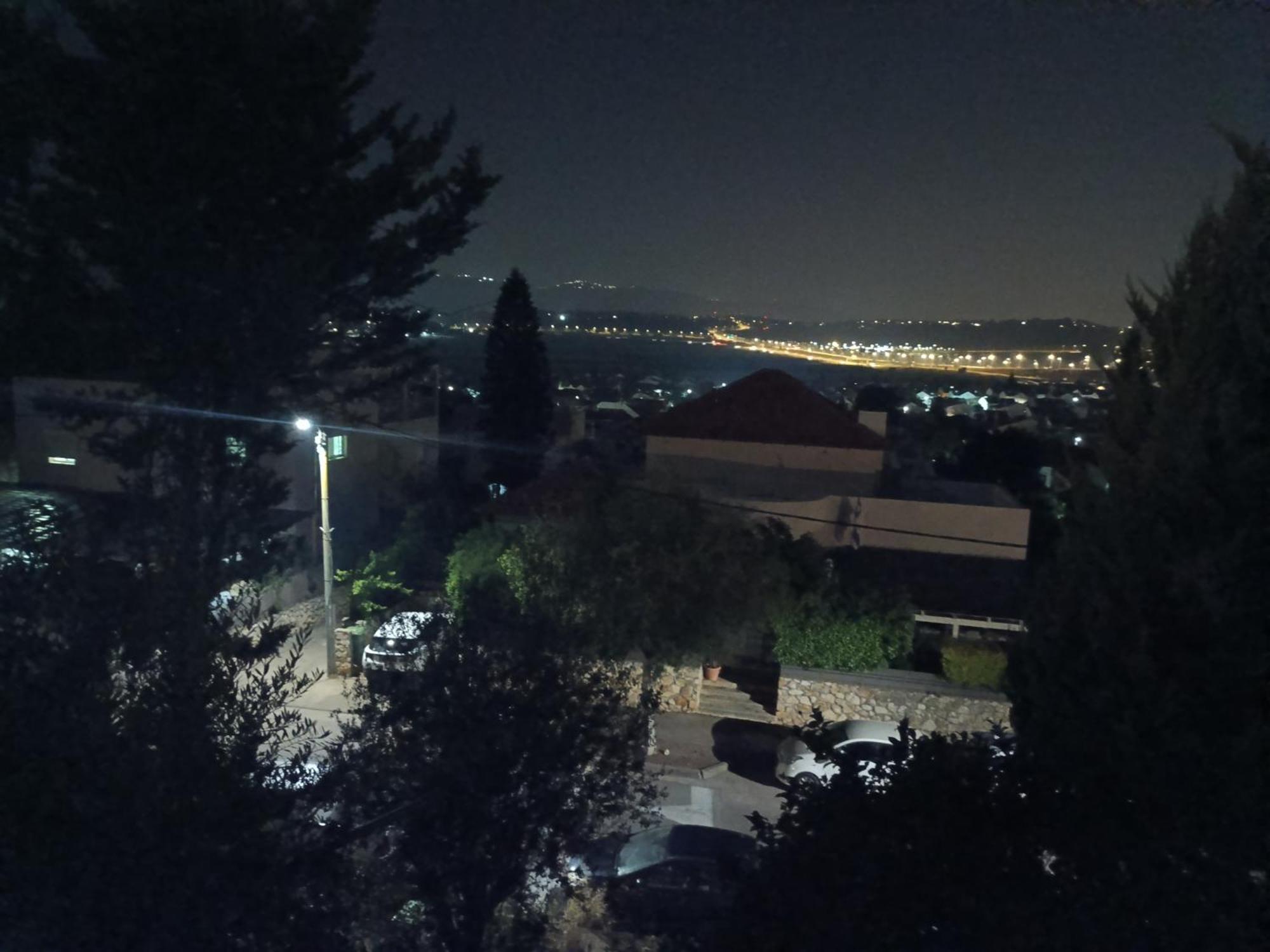 הסוויטה של דפנחי Apartment Ramat Yishay Ngoại thất bức ảnh